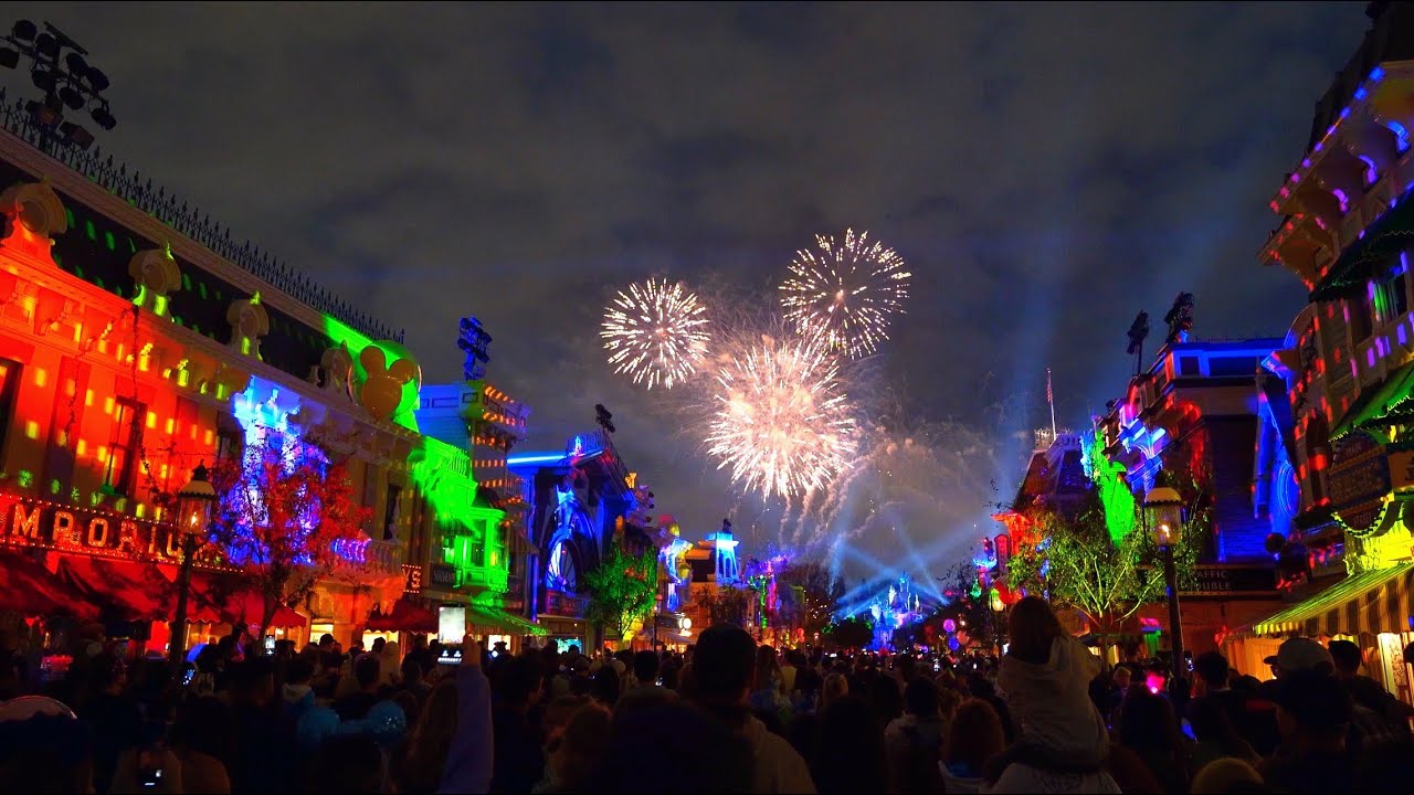 [NEW 2022] MICKEYS MIXED MAGIC FIREWORKS SHOW - DISNEYLAND
