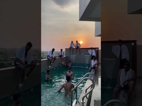 All Eyes On Me Trend 