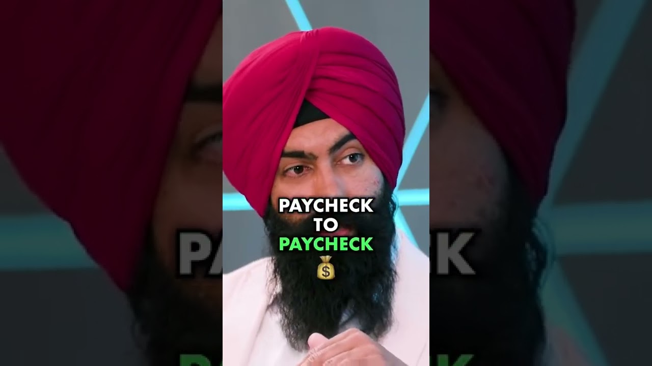 70% of americans are living paycheck to paycheck $$$ 