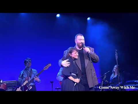Sam Smith joined by Norah Jones “Come Away With Me” Warsaw-Brookyn, NY 12-3-25