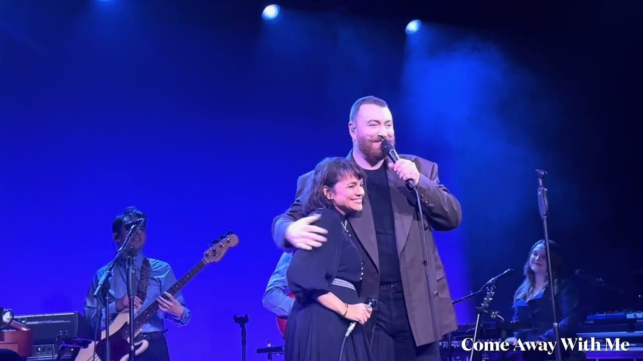 Sam Smith joined by Norah Jones “Come Away With Me” Warsaw-Brookyn, NY 12-3-25