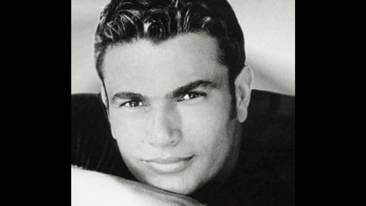 Amr diab mp3. Amr Diab Habibi. АМР Диаб песни 1999. Nour el Ain Amr Diab диск. Amr_Diab_-_Habibi_-_Amr_Diab.