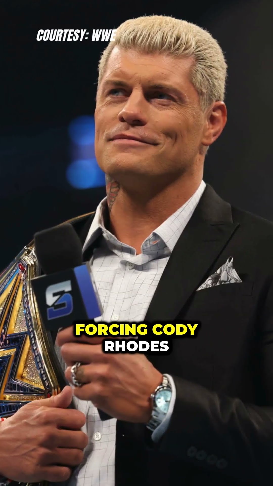 Cody Rhodes and Kevin Owens clash over the title at Royal Rumble! #WWERumble #CodyRhodes #shorts
