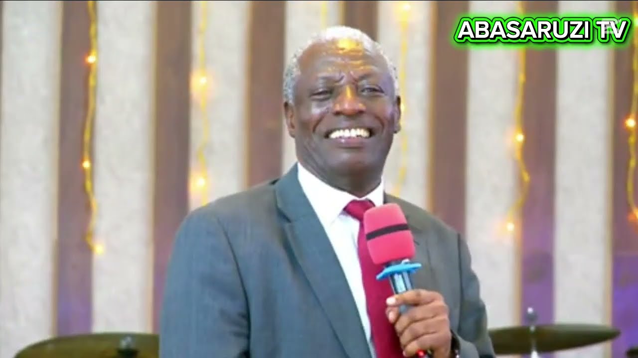 Nageragejwe n'Isezerano imyaka 30 , mwige gutegereza Imana mwihangane.  |  Pst KARURANGA 