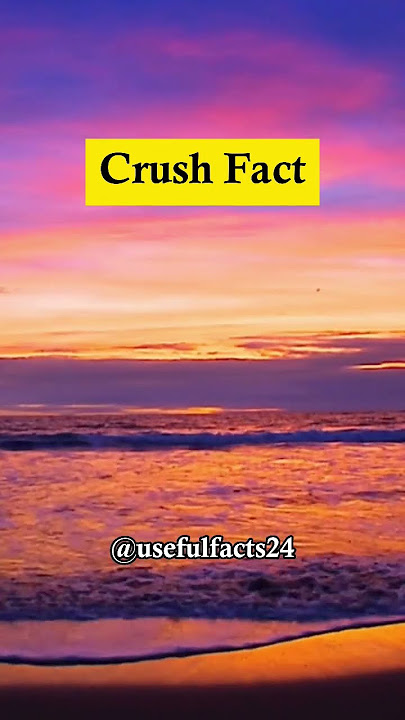5 signs that someone has a crush🥰on you! #shorts #love #psychologyfacts #crush #subscribe #facts