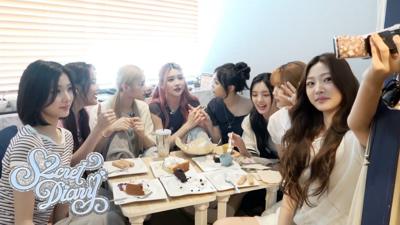 Our comic book cafe day! Mukbang & Board Games ꉂ (´∀`)ʱªʱªʱª ✧ S2cret Diary ꒰ EP.6 ꒱