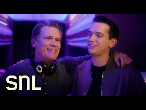 Airplane Song - SNL