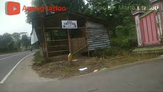 Takbir Bergema, Manis Nan Y Membuat Tattoo Di Punggung.