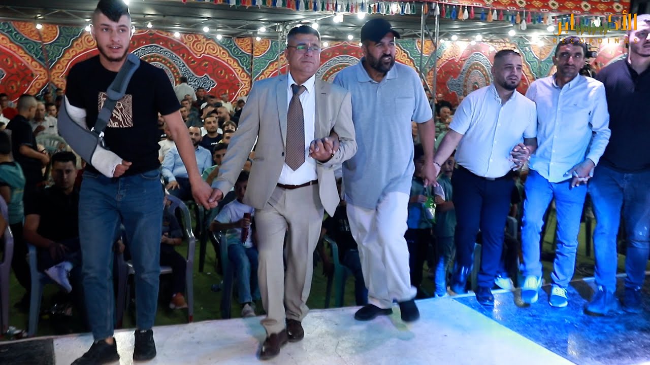 تكسير وتحطيم الخشب في دبكة شباب دورا🔥🔥الفنانين ابراهيم وسامي صبيحات🔥🔥مهرجان محمد غالب الدراويش