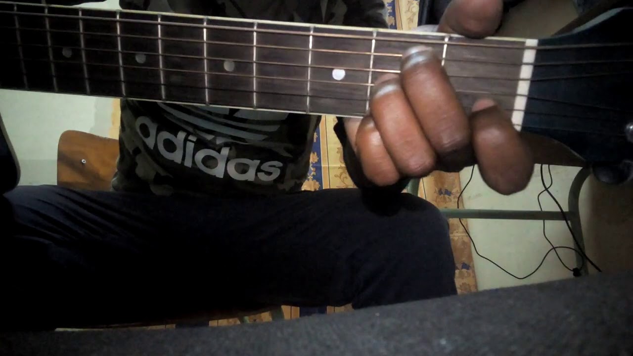 KWIGA GUITAR by Pareke INOTA RYA SI SEPTIME