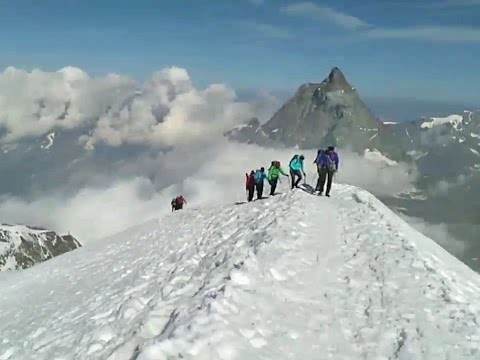საზოგადოებრივი მაუწყებლის რეჟისორმა ლევან შერვაშიძემ, ალპებში მწვერვალი ბრაიტჰორნი დალაშქრა.