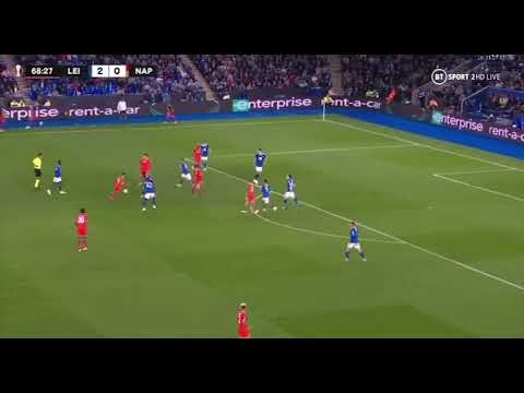 هدف خيالي من فيكتور اوسيمين في مرمى ليستر سيتي 