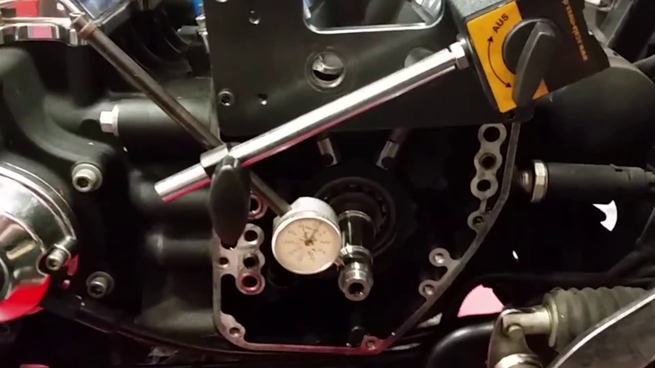 Твин Кам 96. Kривое колено крупным планом. Биение 0,37 мм - YouTube