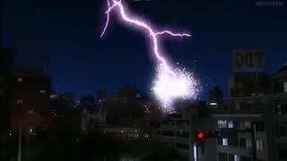 The Guy Kills Alien Hipporito - Ultraman Tiga Superior Ultraman 8 Brothers Spy Kids 3-D