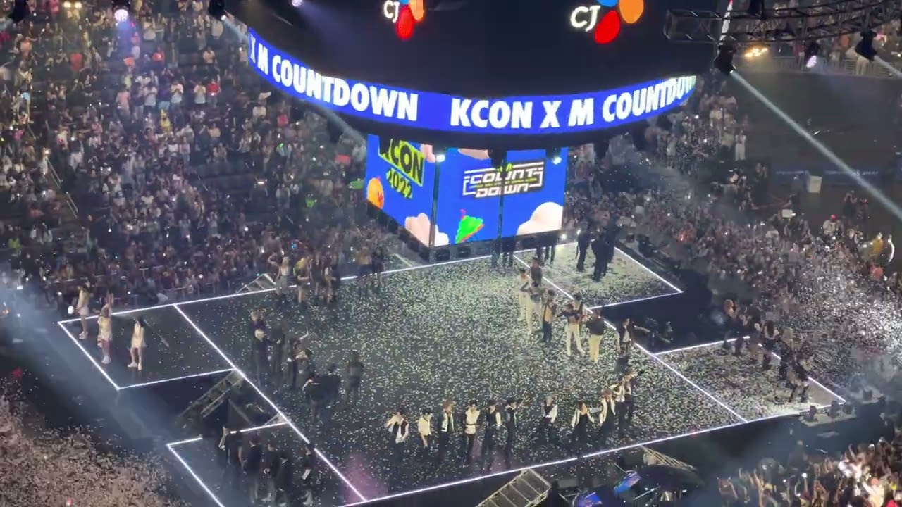 IDOLS SAY GOODNIGHT | KCON LA | 08/20/22 | 4K