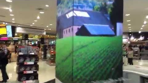 Four Sided LED Screen Pillar at Heathrow T5