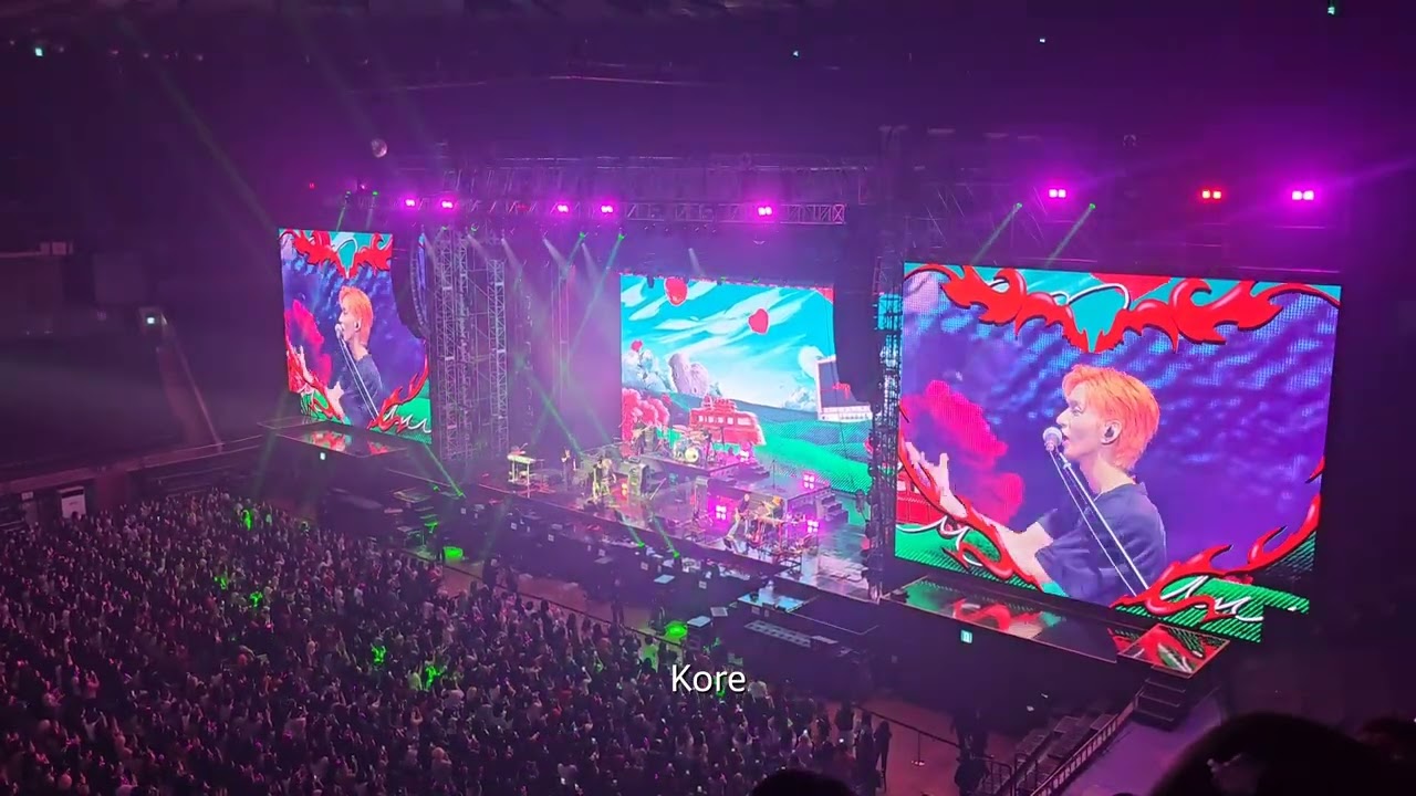 251123 ICU full focus Xdinary Heroes World Tour Beautiful Mind Finale