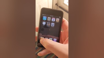 iPod Touch 1st Gen On iPhone OS 1.1 (2007 Firmware) (Original Version Of iPhone OS)