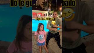 No se bailar 😜🤷🏻‍♂️ #viralvideo #dance #challenge #bailar #hija #pool #humor