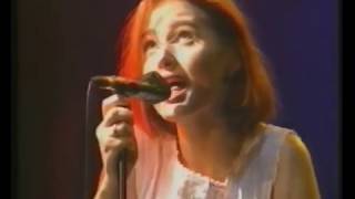 Video thumbnail of "Spinni - Hubert von Goisern live 1994  "Das war's""