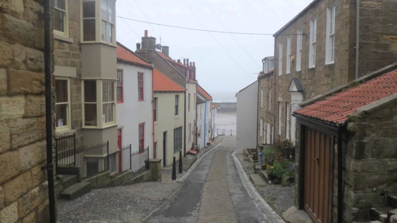 Staithes North Yorkshire 18 May 2013 - YouTube
