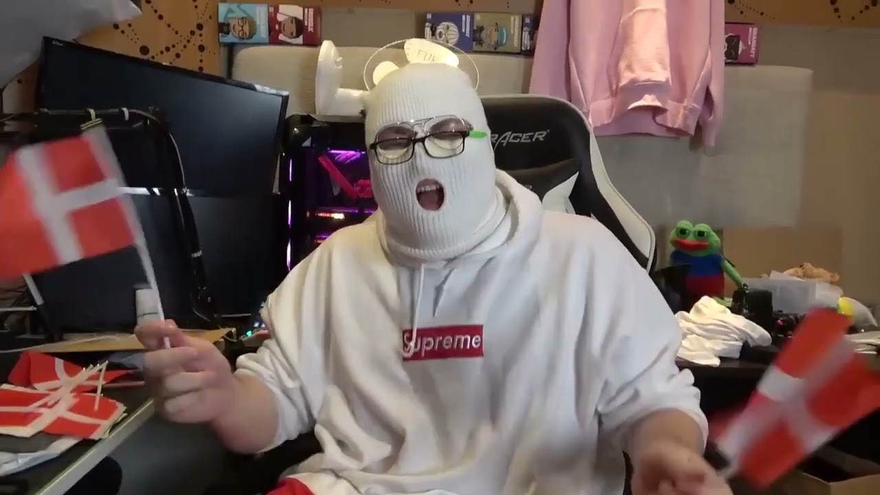 Anomaly speaking Danish