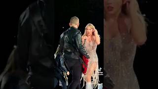 Taylor Swift - Earpiece glitch so she followed Amos chords ❤️ | Eras Tour #taylorswift #shortsfeed