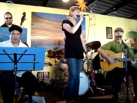 Tipsey Gypsies at Gina's Coffee House, Cayucos Cal...