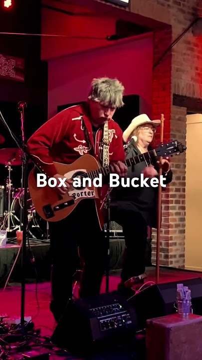 Electric washtub bass in action!#washtub #guitar