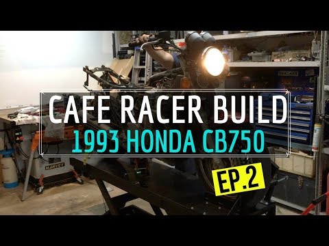 Video: Honda CB 750 cafe style, or how to spoil the motorcycle with a detail