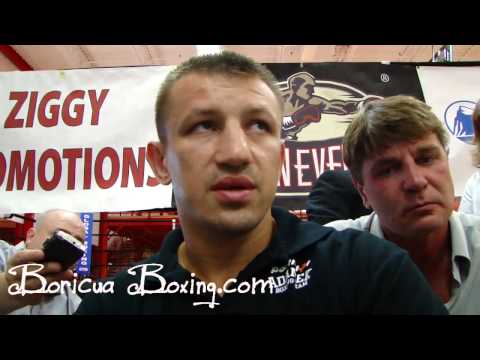 Tomasz ADAMEK vs. Michael GRANT Press Conference (...