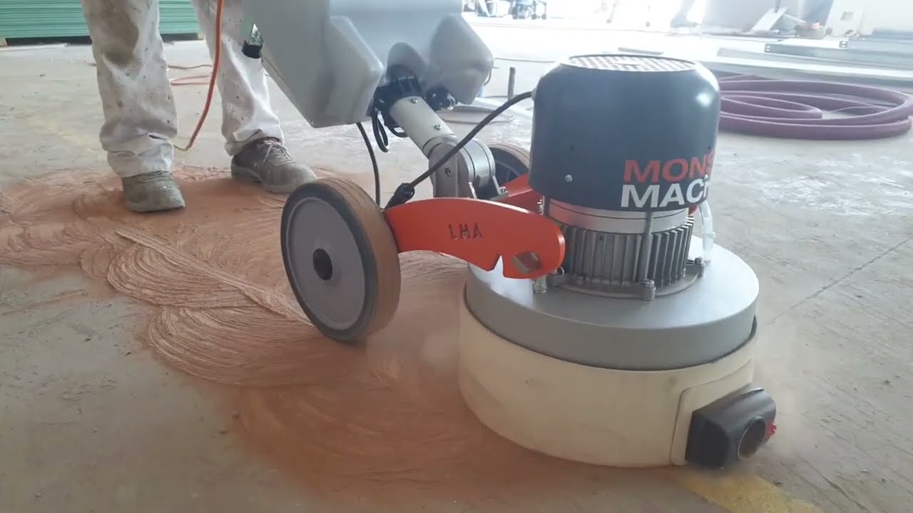 Monster Machine in azione: bocciardatura e levigatura potente e professionale | LMA Machine