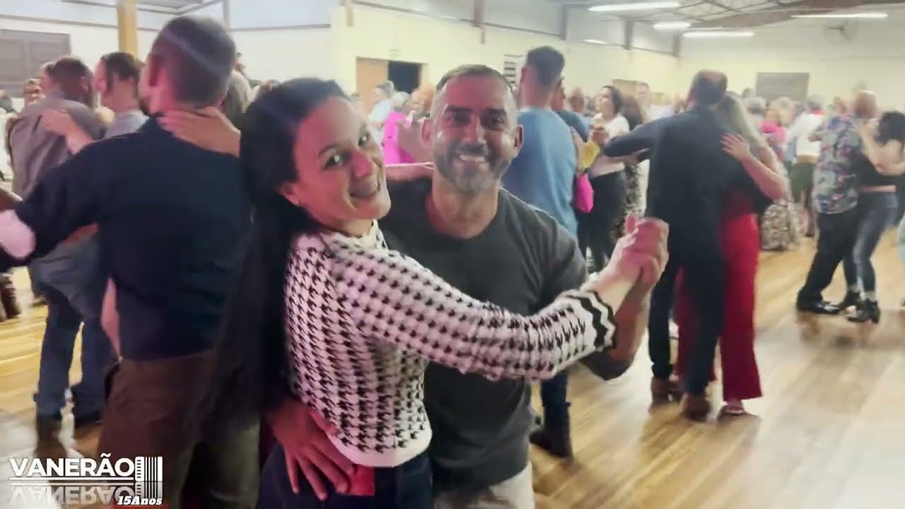 Dançando marchinha gaucha em São Jorge Mulada - Grupo Vanerão