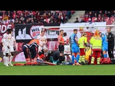 RB Leipzig goalkeeper Peter Gulacsi Injury with Peter Gulacsi and David collide RB Leipzig goalkeeper Peter Gulacsi Injury with Peter Gulacsi and David collide Thumbnail
