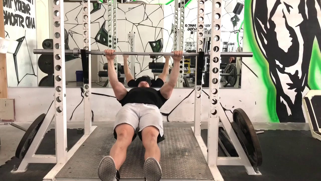 Inverted Row (Barbell in Rack) - YouTube