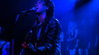 Carl Barat &amp; The Jackals - Beginning to see (with Langley Sisters)