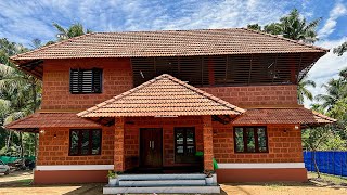 കേരളത്തനിമയുടെ ഭംഗി | Modern Nalukettu Houses in kerala | Homepictures