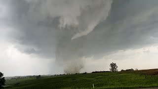 Close Range Tornado Intercept In Villisca, IA - 5/21/2024