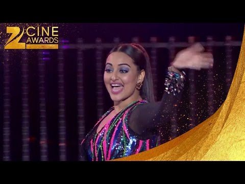 Sonakshi Sinha Performing at Zee Cine Awards 2016