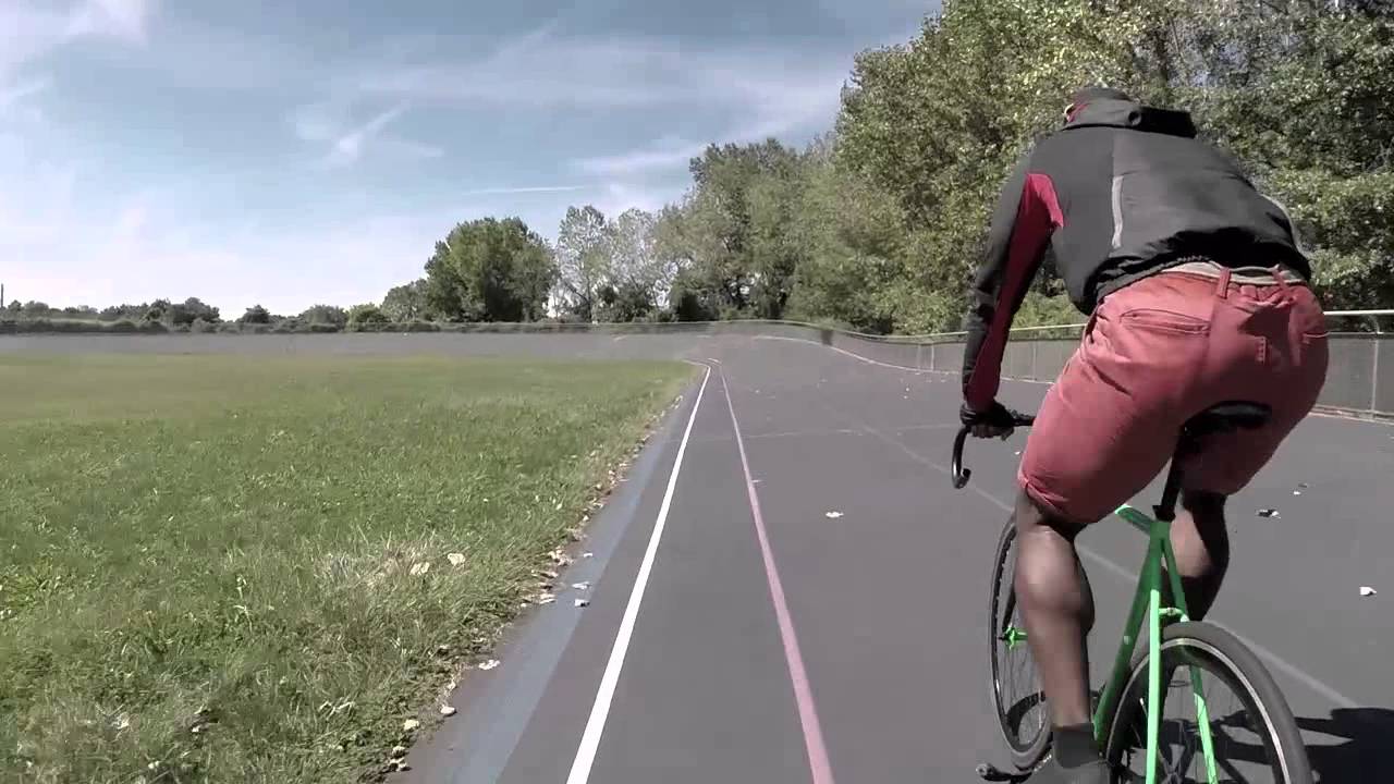 Kissena Velodrome I M Just Walkin
