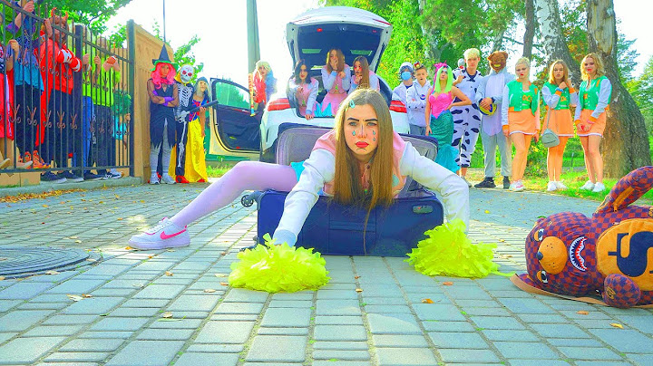 საშუალო სკოლაში | ჰელოუინი Cheerleaders სკოლაში! დიანამ არჩევანი სიყვარულით გააკეთა!