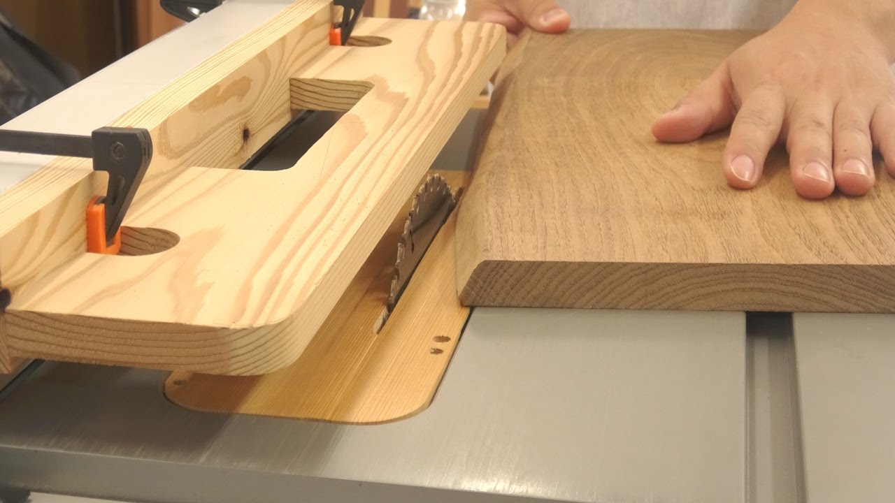 デーブルソー　トールペイント加工に使っていました。 木工DIY】海外で話題のテーブルソーT字ガイドを作って試したら思った