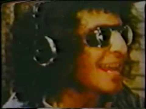 Frank Zappa (VIDEO) New York & Elsewhere (documentary) - YouTube