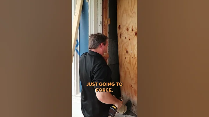 Breaking Into Abandoned Apartment In Detroit