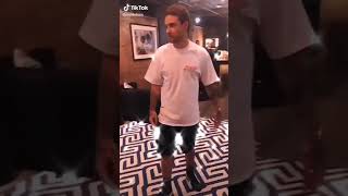 Liam's dancing scares me omfg
