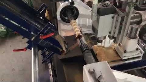 Auto loading unloading CNC wood lathe WS L1530A