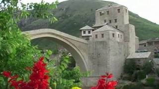 Dünyaya Açılan Eski Bir Köprü Mostar