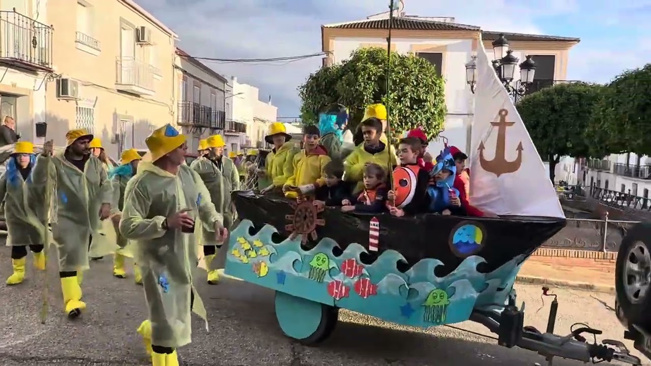 Pasacalles de Carnaval en Lopera. Año 2025.