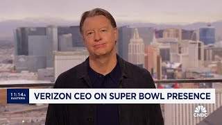 Verizon CEO: Building customized networks for the NFL and adding stadium capacity