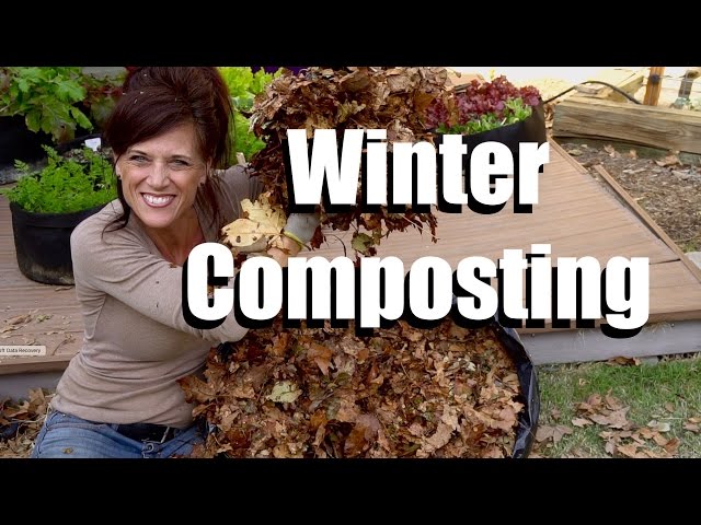 How to Make Compost in a Black Garbage Bag